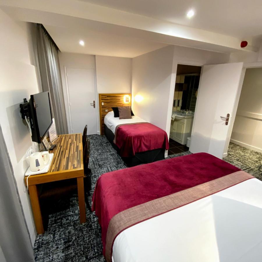 Logis - Le Christina Hotel Bourges Exterior foto